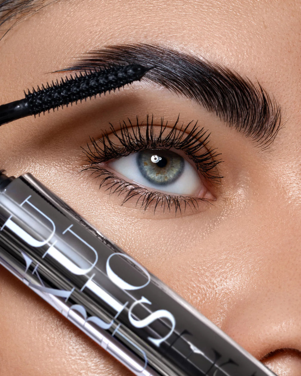 Astra Luxurious Length Mascara