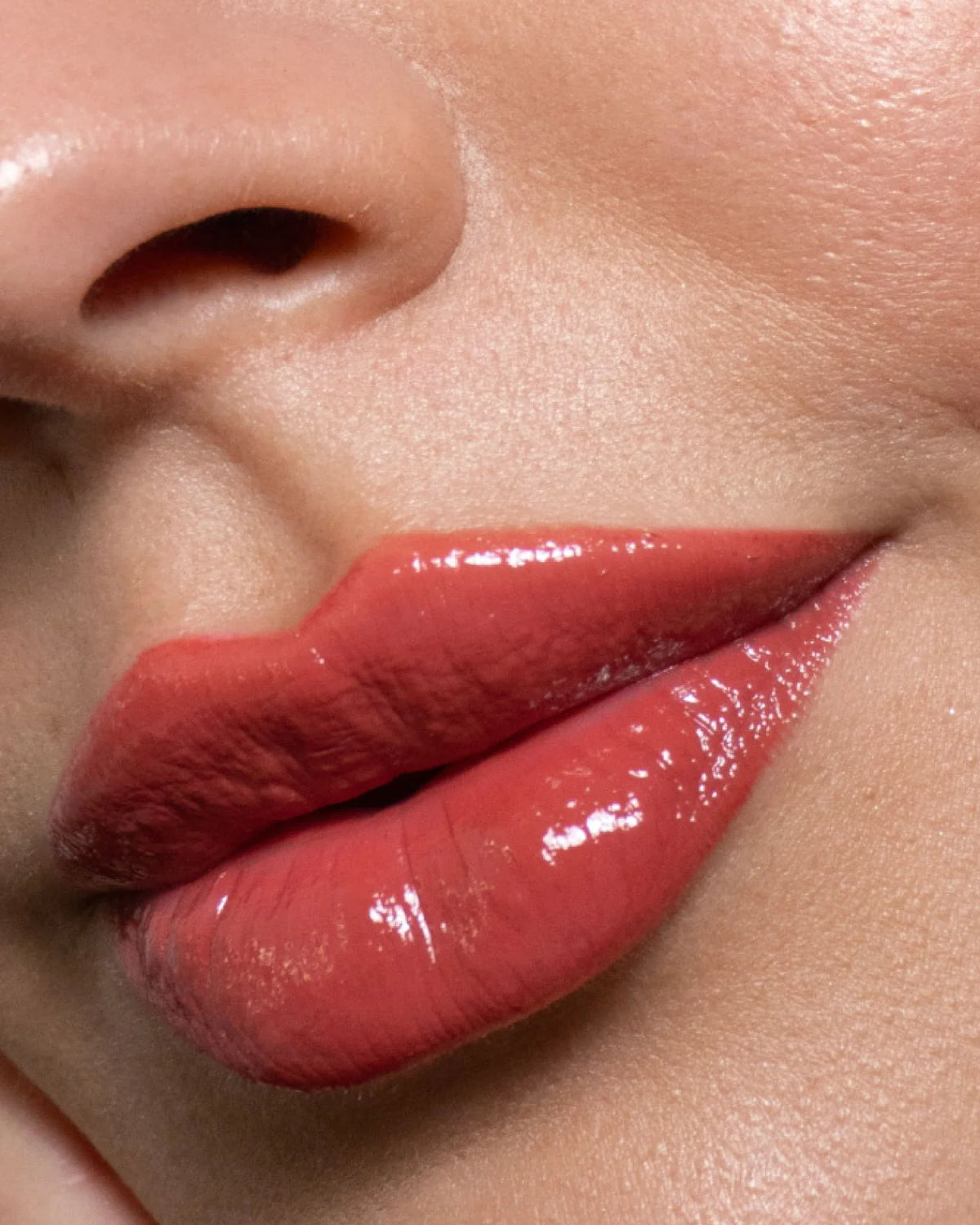 Astra My Gloss Plump & Shine