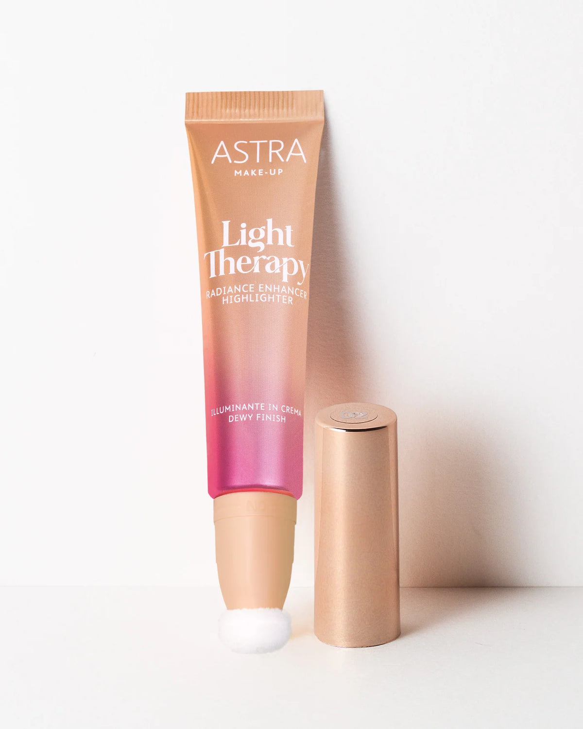 Astra Light Therapy Radiance Enhancer Highlighter