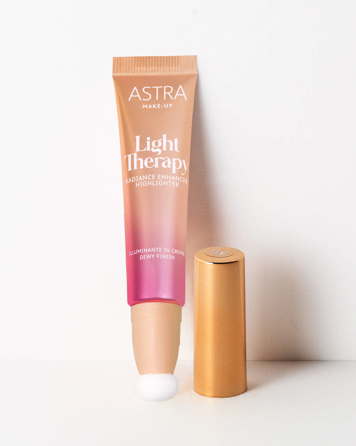 Astra Light Therapy Radiance Enhancer Highlighter
