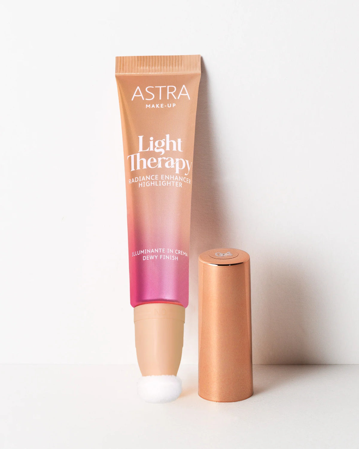 Astra Light Therapy Radiance Enhancer Highlighter