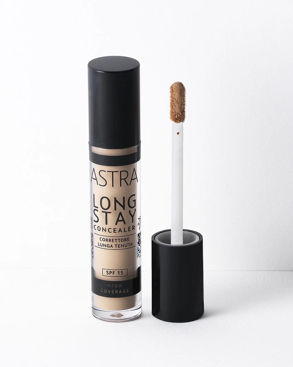 Astra Long Stay Concealer SPF 15