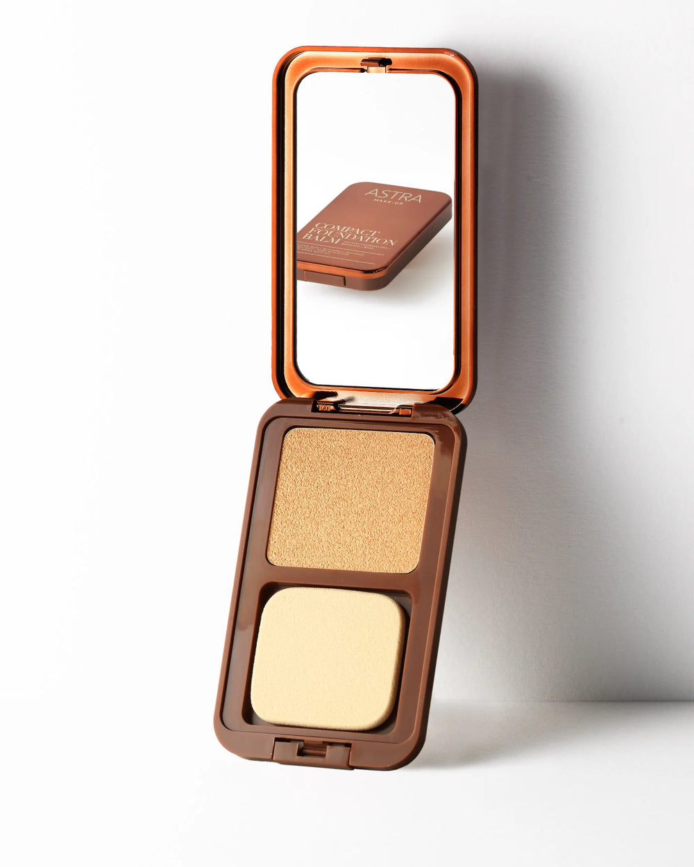 Astra Compact Foundation Balm